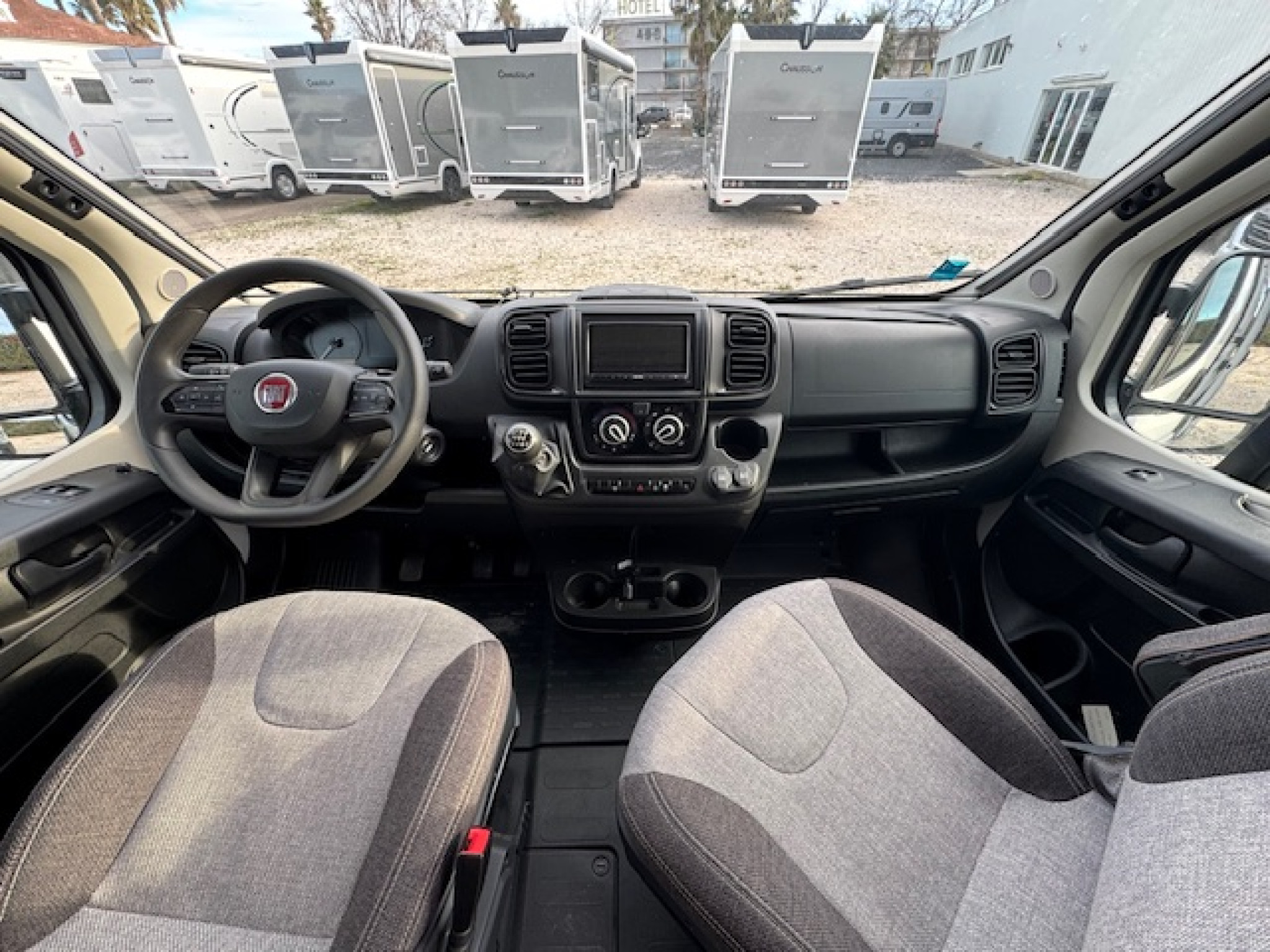 43320-03-2048.jpg