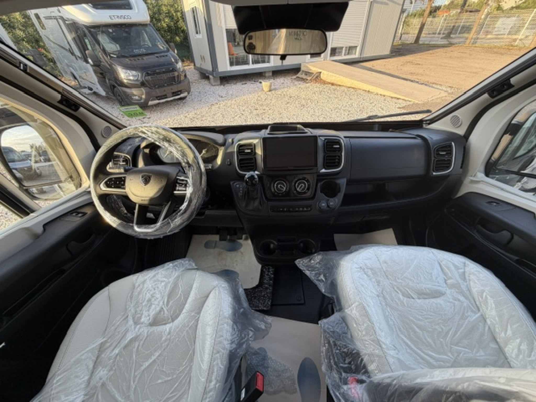44042-04-2048.jpg