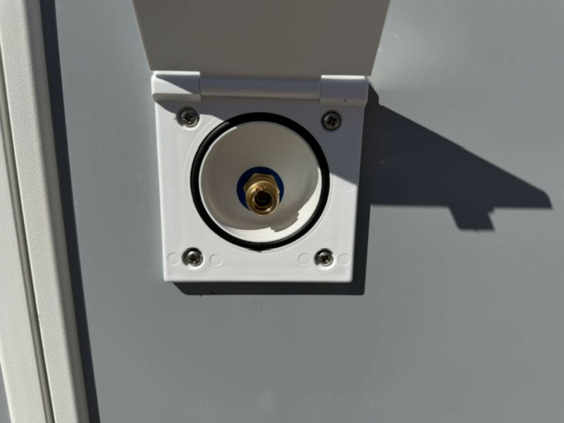 44004-16-2048.jpg